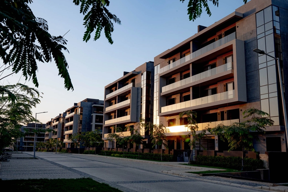 Patio Oro gallery image